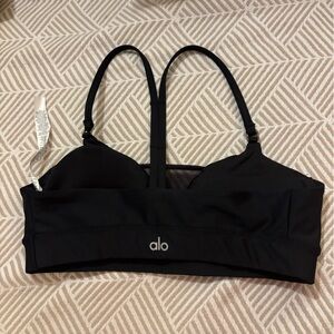 Alo Women's Black sports bra Medium, w/ padding support mesh racerback like new